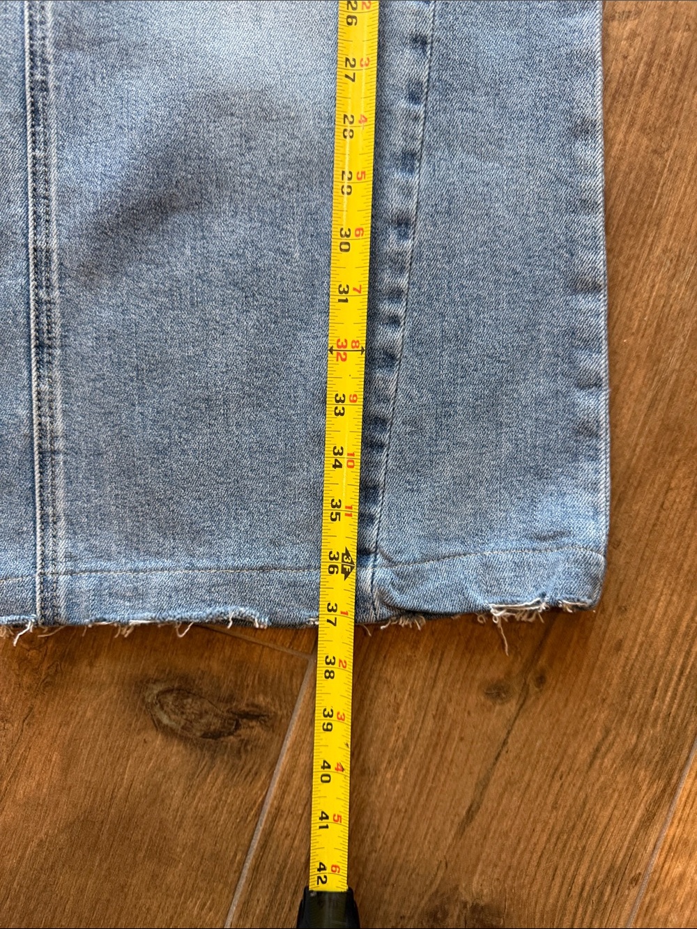 Classic High-Rise Wide Leg Jeans in Light Blue - Picture 5 of 8